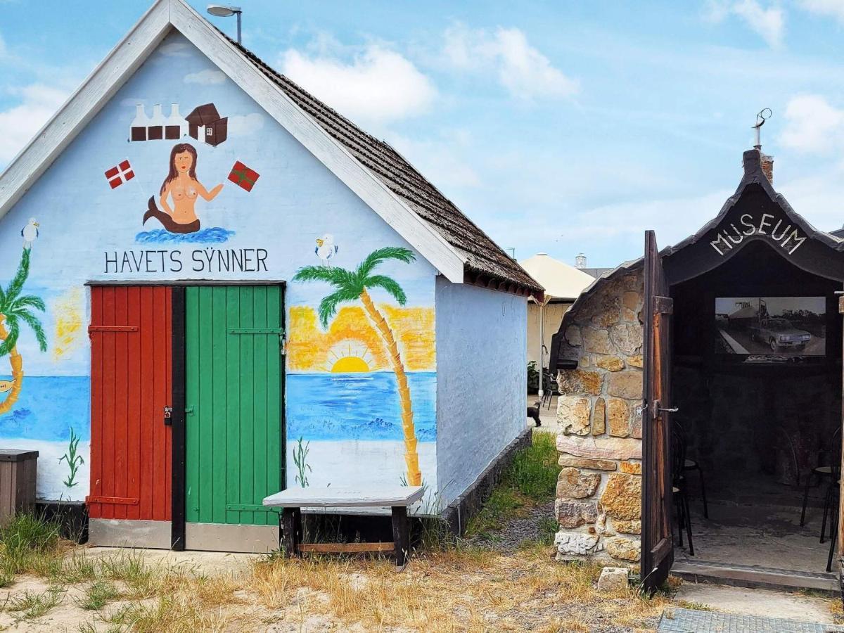 8 Person Holiday Home In Nex Snogebæk エクステリア 写真