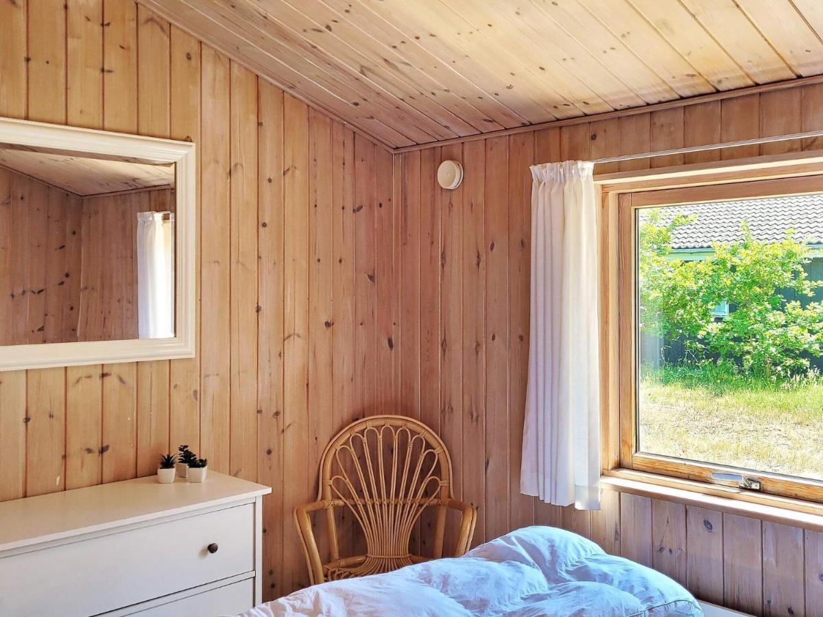 8 Person Holiday Home In Nex Snogebæk エクステリア 写真