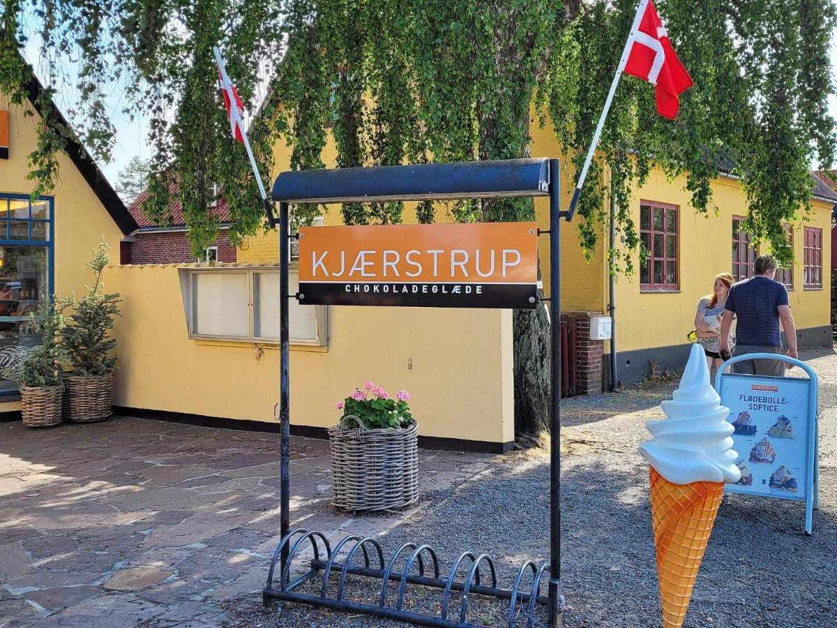 8 Person Holiday Home In Nex Snogebæk エクステリア 写真