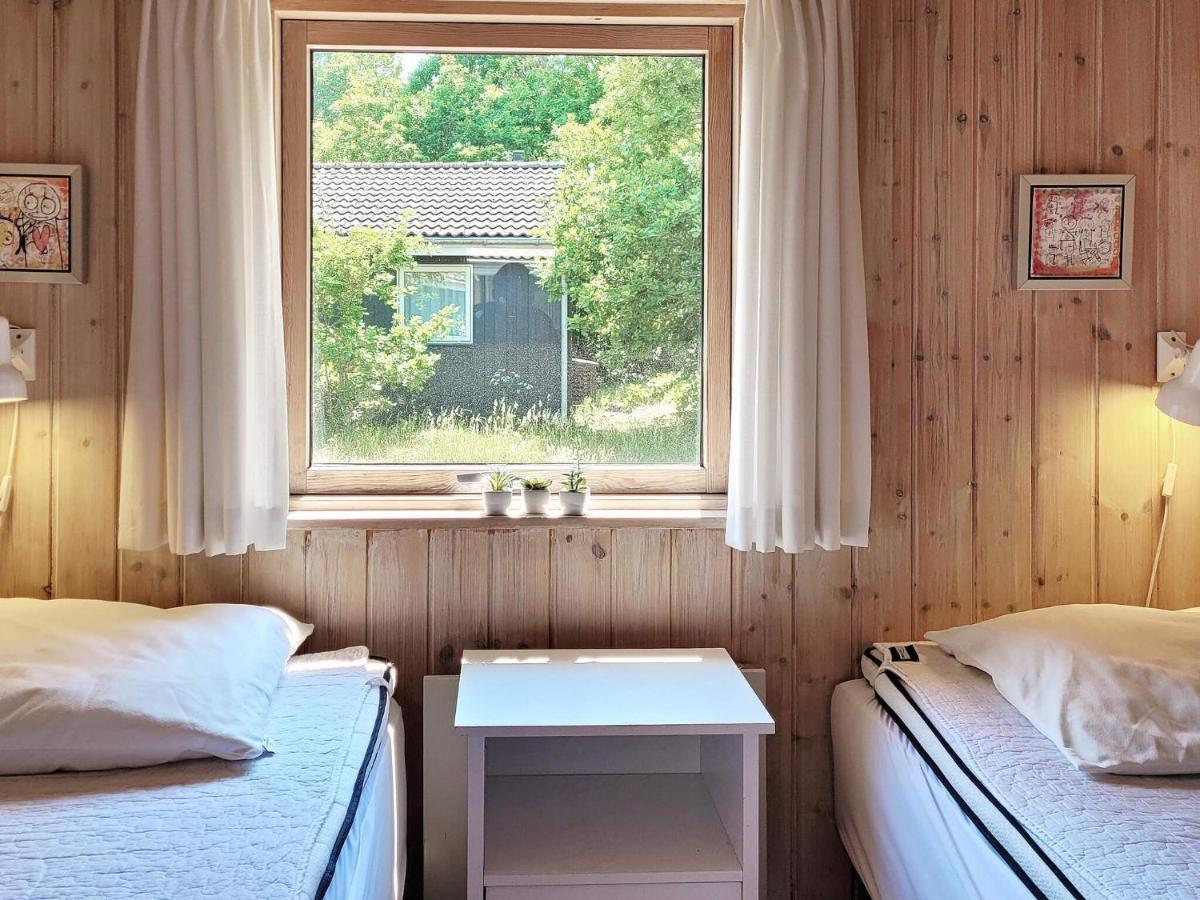 8 Person Holiday Home In Nex Snogebæk エクステリア 写真